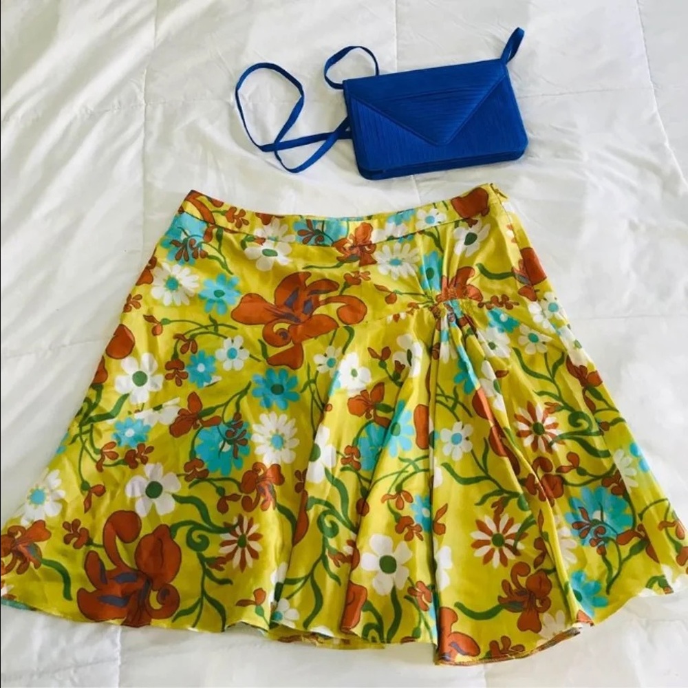 Dolce & Gabbana🎀 Floral Silk Miniskirt size S